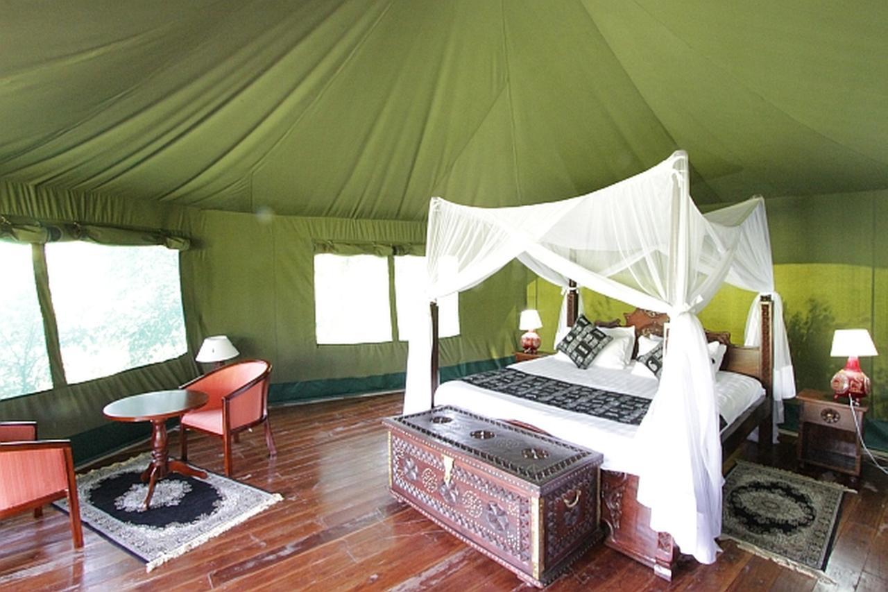 Osero Lodge Ololaimutiek Esterno foto